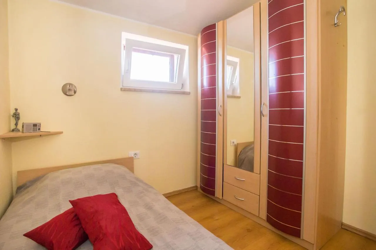 Holiday House With A Swimming Pool Zagore, Opatija - 7922 Zagorje بيت للعطل